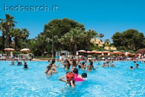 Mangias Brucoli Resort